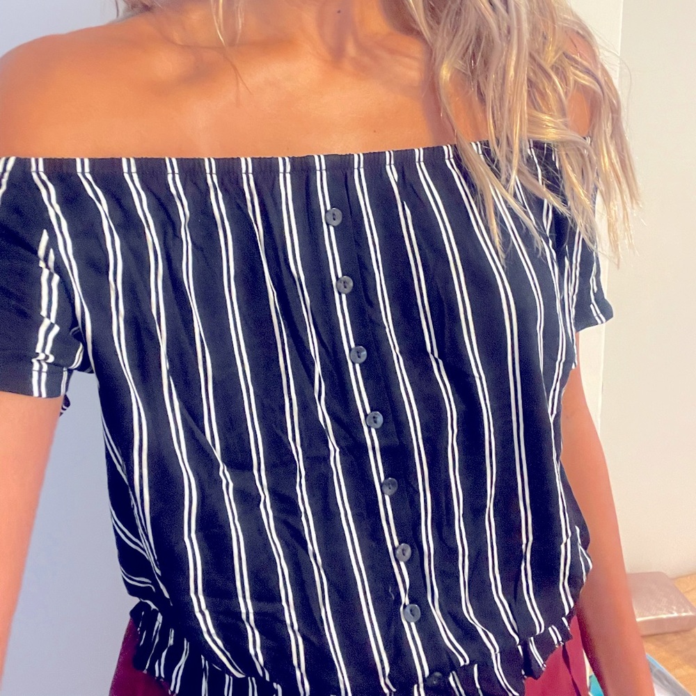 Off shoulder pinstripe top. H&M size s